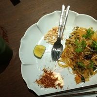 Pad Thai at Uu Dam Chay in Hanoi