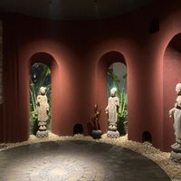   at Uu Dam Chay in Hanoi