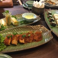 Set of dishes  at Uu Dam Chay in Hanoi