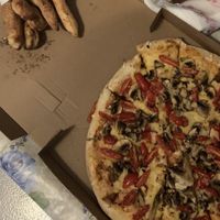 Tartufo vegan pizza & garlic bread sticks  at Pizza Bite in Athens