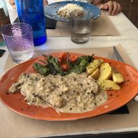 Seitán a la pimienta y rissoto de fondo  at 269 Gastro Vegan in Salamanca