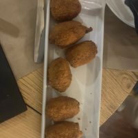 las mejores croquetas plant-based que he comido nunca! #Veganuary at 269 Gastro Vegan in Salamanca