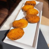 Croquetas no pollo  at 269 Gastro Vegan in Salamanca