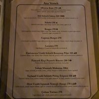 Main dishes menu at Oburus Momus in Kas