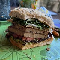 Mit Bio Seitan  at Die Röhre in Unterach Am Attersee