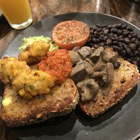  Vegan vegan😋 at Beach Babylon in Wellington