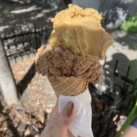 Salted caramel and coffee & walnut  at Vegestacja in Warsaw