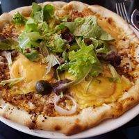 2e Art pizza at Janine Loves Sunday in Paris