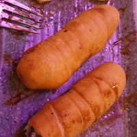 Teques with cjocolate stuffing at Sanissimo - Opera in Madrid