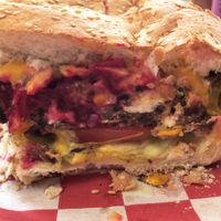 Deliciosa hamburguesa  at Vegarum in Monterrey