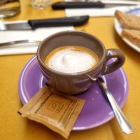 Caffè macchiato with plant milk at Le Golose Imperfezioni in Como