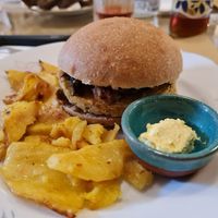 Vegan burger at Le Golose Imperfezioni in Como