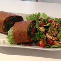 raw wrap lunch at Raw n More  in Helsinki