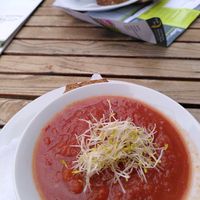 Tasty vegan gazpacho at Schneeweiss + Rosenrot in Goslar