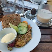 Veganes Rührein (Achtung! Sehr salzig.) at Schneeweiss + Rosenrot in Goslar