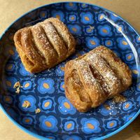 Vegan apple pie  at ONO in Rhodes