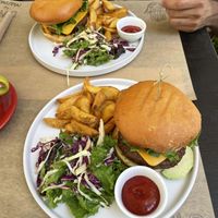 Burgers at ONO in Rhodes