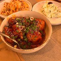 Bang Bang Cauliflower, Pita, vegan Tzatziki at ONO by Marouli in Rhodes