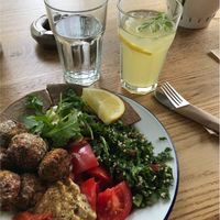 Fafalef plate with lemonade at Veganaki in Athens