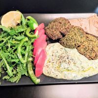 hummus plate at Veganaki in Athens