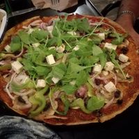 Pizza at Veganaki in Athens