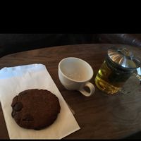 Vegan GF cookie & tea at Beatrix - Streeterville in Chicago