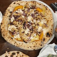 Pizza at La Stella Nera in Berlin