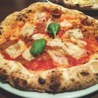 Vegan salami, vegan cheese + garlic at La Stella Nera in Berlin