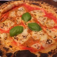 Salami pizza at La Stella Nera in Berlin