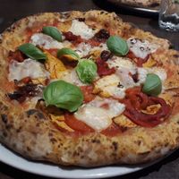 Amazing Pizza at La Stella Nera in Berlin