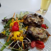 Plate of the day (€5) at Veganeats Caffe in Lisbon