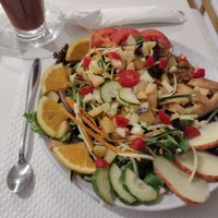 The vegan quiche with pineapple was particularly tasty at Veganeats Caffe in Lisbon