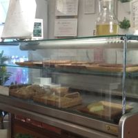 Lots of fresh pastry 😍 at Veganeats Caffe in Lisbon