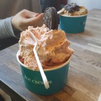 2(in the background) my daughter asked for soy-base but was misunderstood, so she got a sorbet-base with double salty-caramel + peanutbutter and I tell you that tasted SO weird. Do at N'Ice Cream Factory in Warsaw