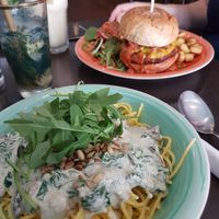 Pasta spinach and cheese/bean burger with cheddar and BBQ saus at Funky Jungle in Mechelen