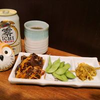 Side dishes with Tea and Non Alocholic Beer at Qiu Dou Ru La Mien - Hagi Soymilk Ramen in Kaohsiung
