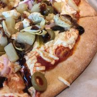Vegan cheese pizza! #dellspizzalab at Dells Pizza Lab in Wisconsin Dells