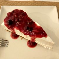 vegan cheese cake at Nomit in Valencia