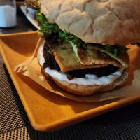 O tofu grelhado é extra at B-Vegan in Salvador