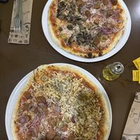 Pizza   at B-Vegan in Salvador