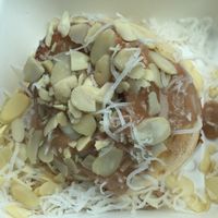 made an ";almond joy"; themed cinnamon roll at Cinnaholic in Atlanta