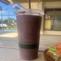 Uncle’s açai smoothie   at Wow Wow Hawaiian Lemonade in Kihei