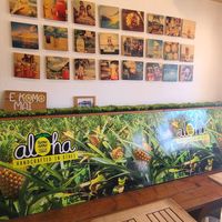 Inner decoration at Wow Wow Hawaiian Lemonade in Kihei