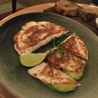 Quesadillas de kimchi y aguacate at The Green Spot in Barcelona