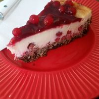 Berry-Cheese cake at VLORA Cafe & Laden im Hof in Lutherstadt Wittenberg