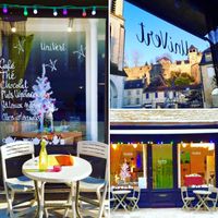 Place de l'église Montignac-Lascaux at Salon de the UniVert in Montignac
