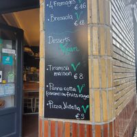  at Ai 6 Angoli in Brussels