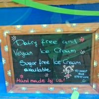 board advertising vegan options  at Ciuri Ciuri in Falmouth
