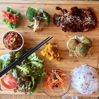 Vegetable plate at Little Robot in Shimoyoshida