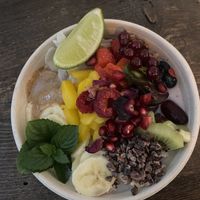pecan granola bowl at Coco Bowls in Warsaw